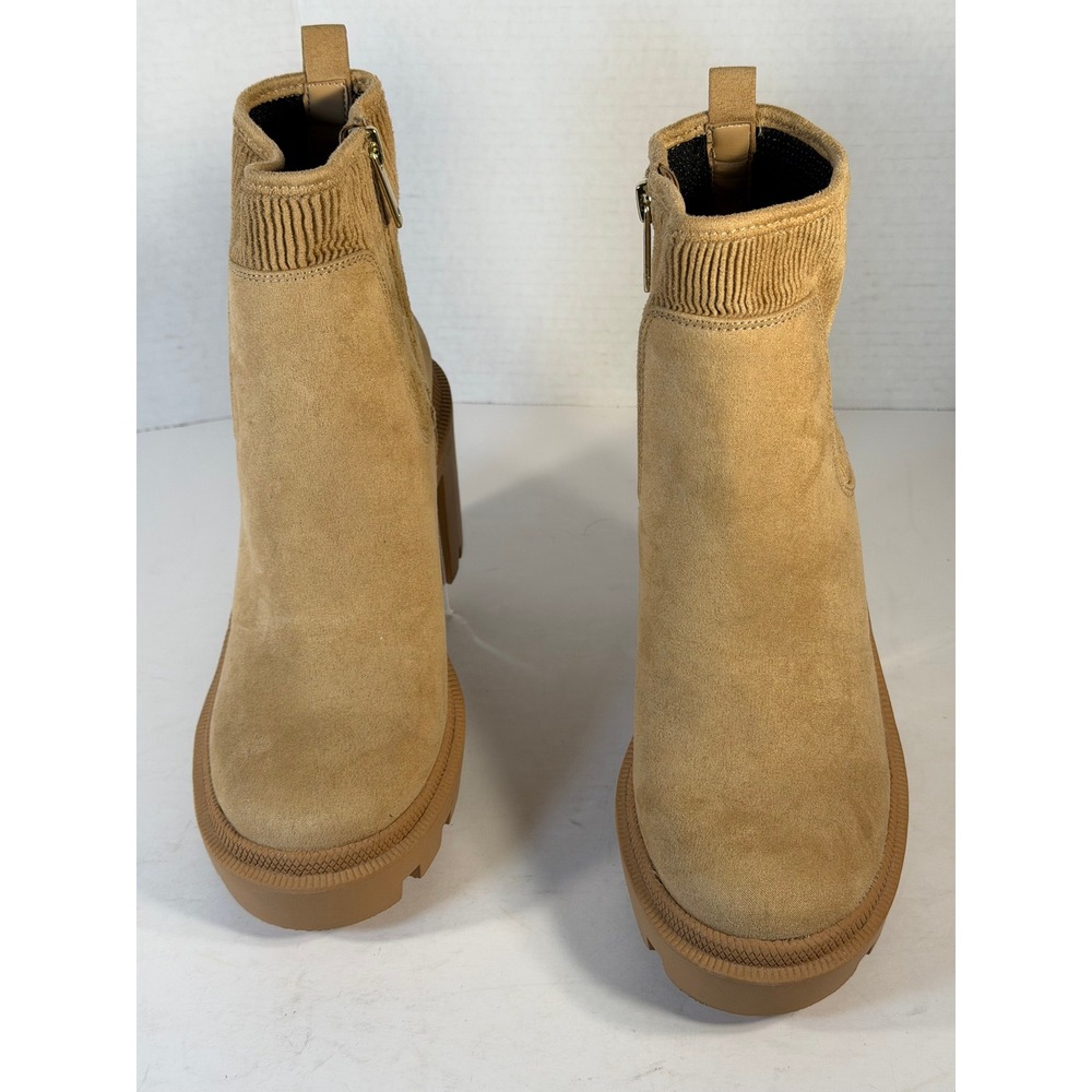 JLO Jennifer Lopez Tan Suede Lug Sole Block Heel Ankle Boots Size 6.5 M